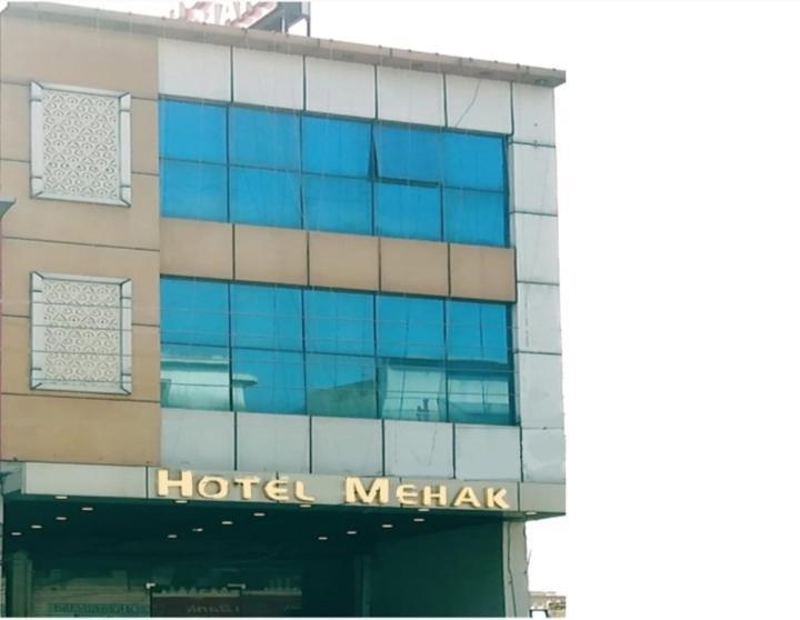 Hotel Mehak Kapurthala Town Exterior foto